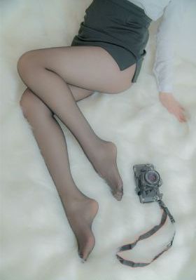 老女人的逼_BD手机在线看